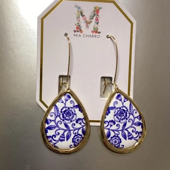 NWT ⚜️💙⚜️ Mia Charro Floral Ceramic Tile Teardrop Earrings - Picture 4 of 11